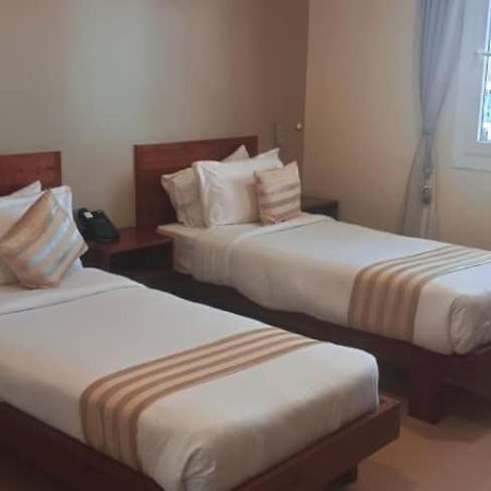 Venus Premier Hotel Аруша Екстер'єр фото