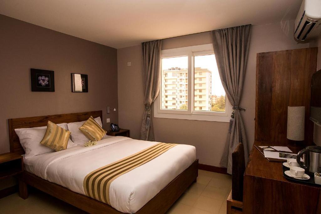 Venus Premier Hotel Аруша Екстер'єр фото