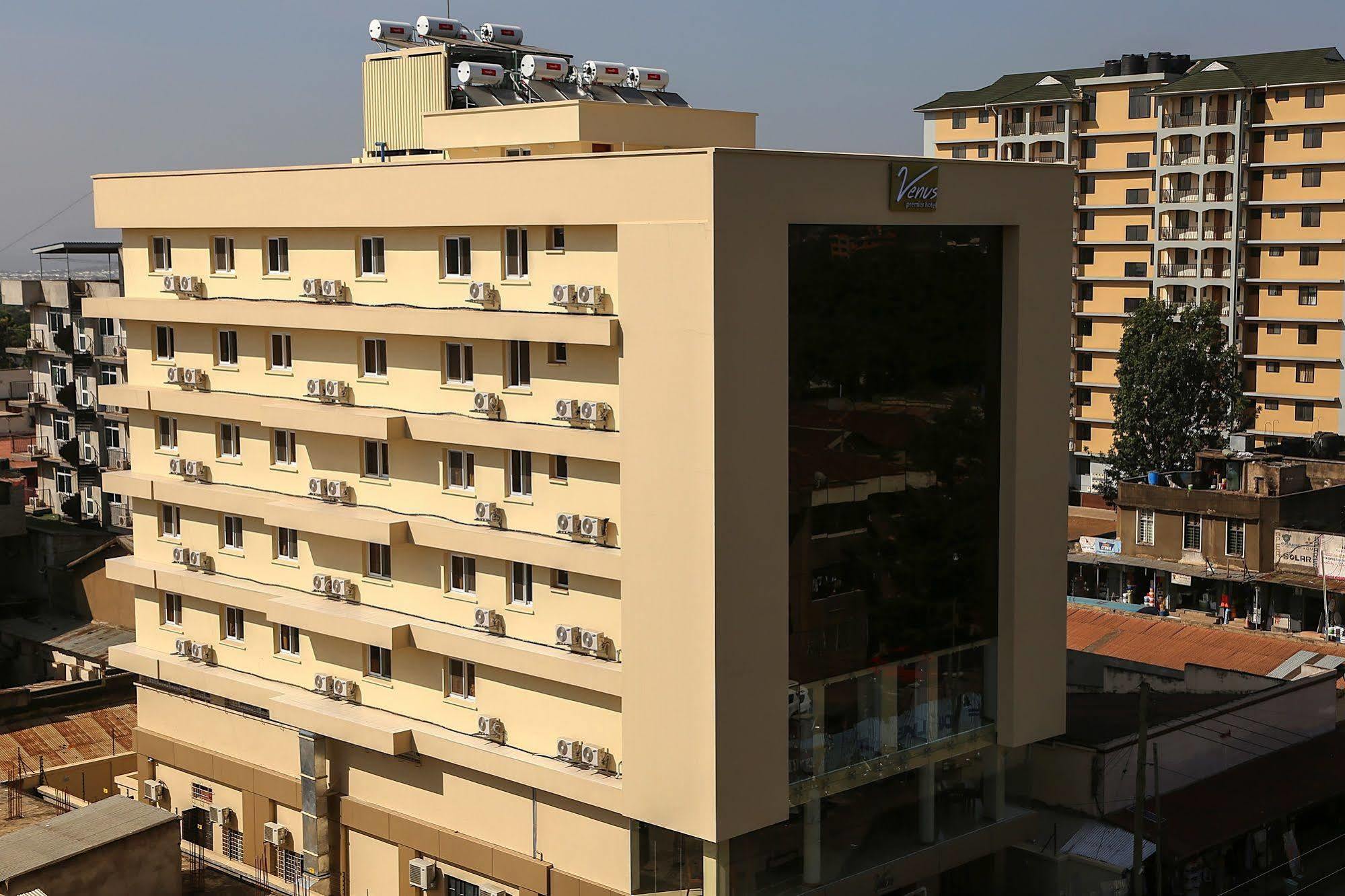 Venus Premier Hotel Аруша Екстер'єр фото