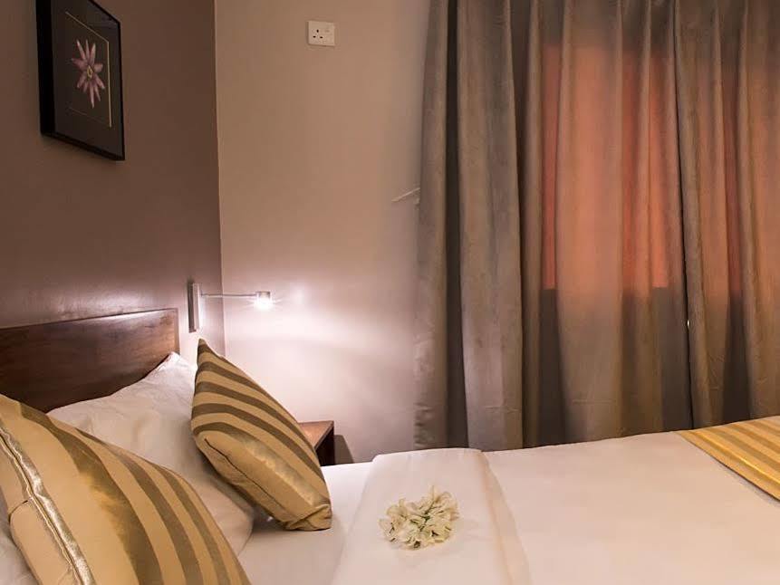 Venus Premier Hotel Аруша Екстер'єр фото